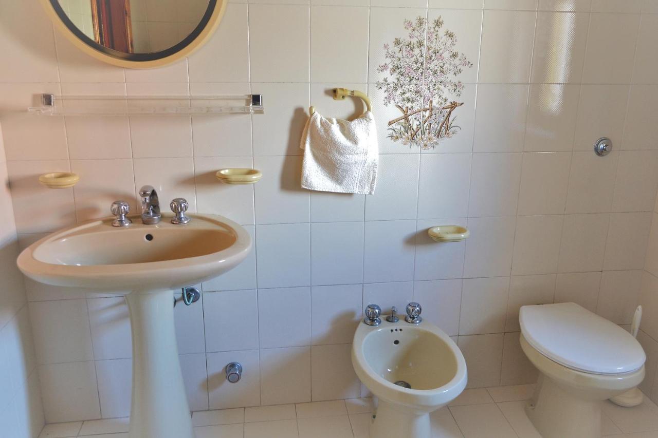 Appartamenti E Stanze Onde Blu Le Castella  Zewnętrze zdjęcie